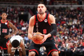 意球破门 意球破门