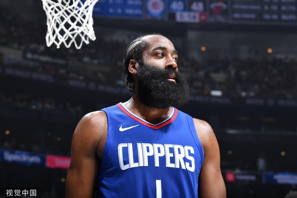 迈向胜利的 迈向胜利的