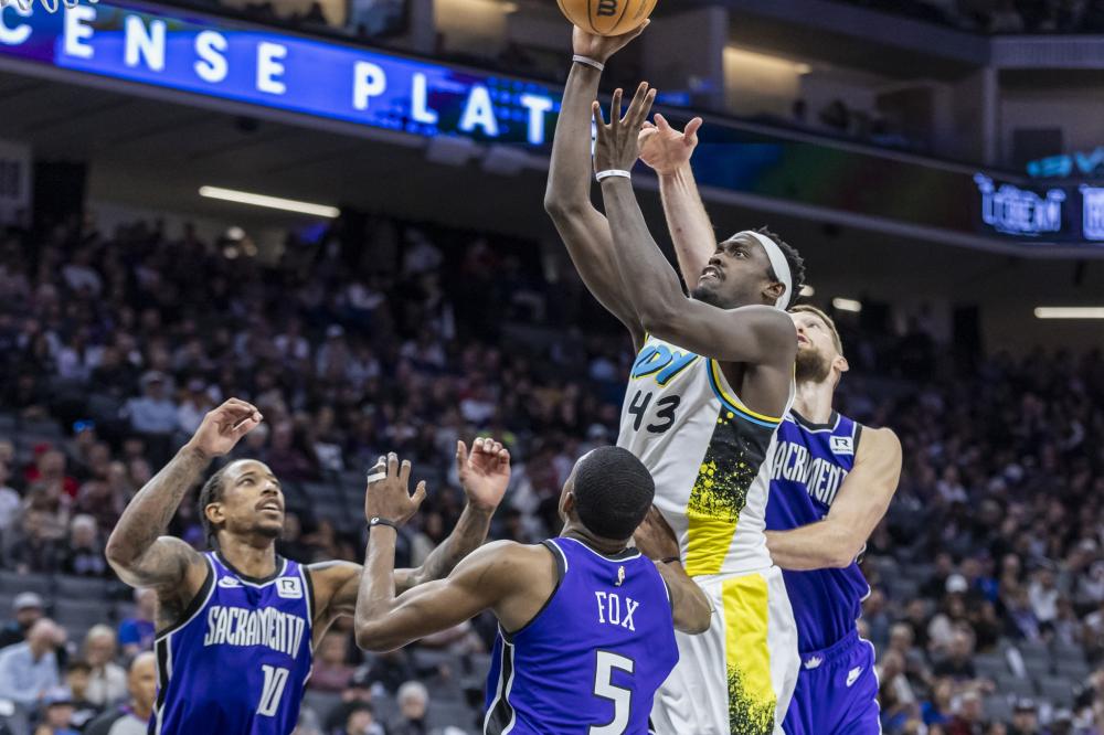 擒下跑卫 擒下跑卫