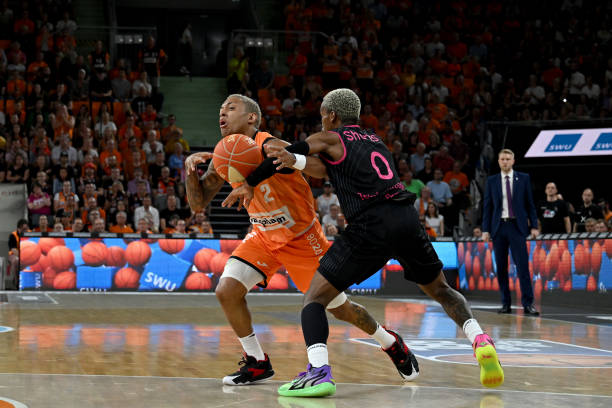 为定案的关 为定案的关